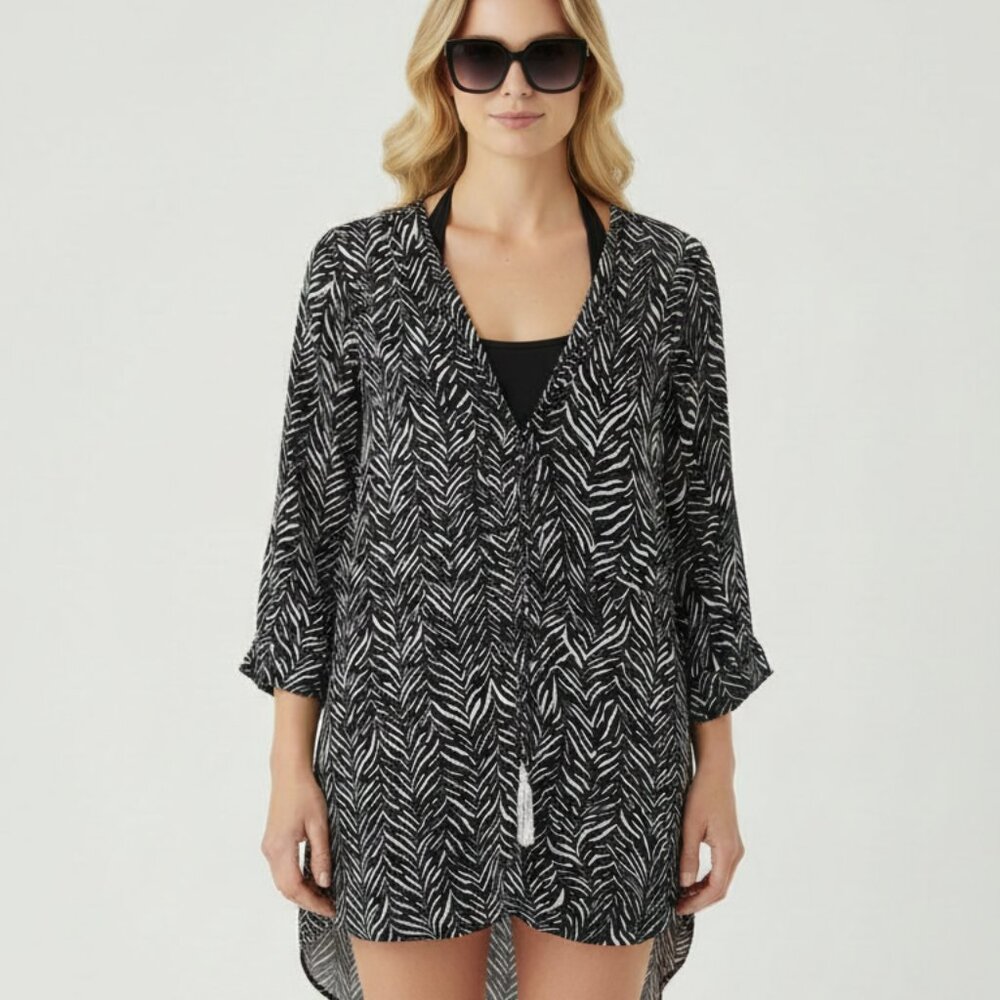 Apana Resort Black & White Print V-Neck Tunic Dress